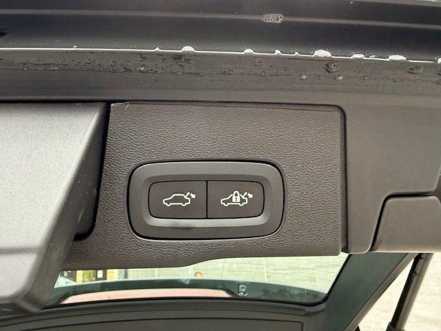 VOLVO XC60 T6 Recharge Plug-in Hybrid AWD Inscrip. Exp. TETTO