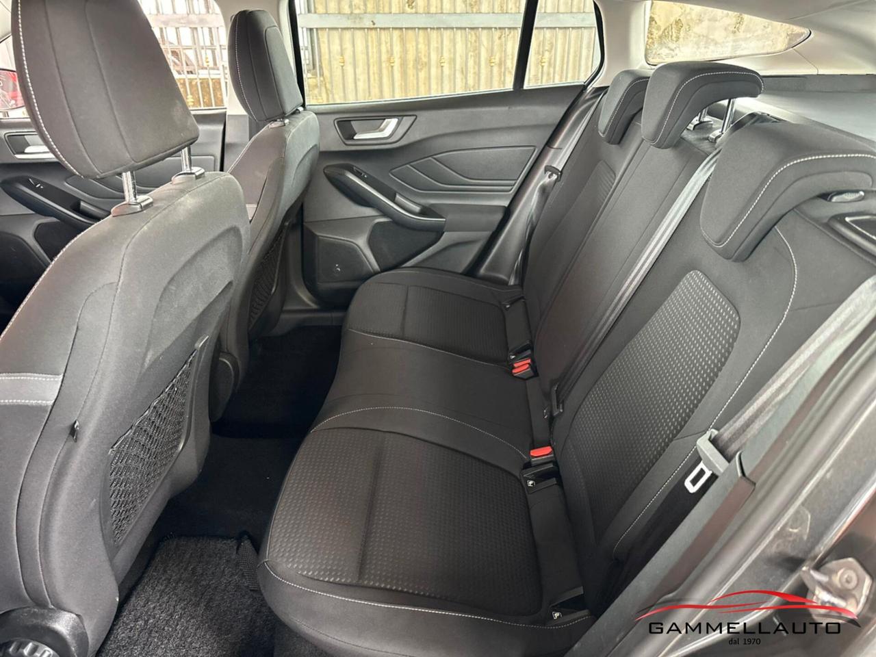 Ford Focus SW 1.5 S&S Business 120cv