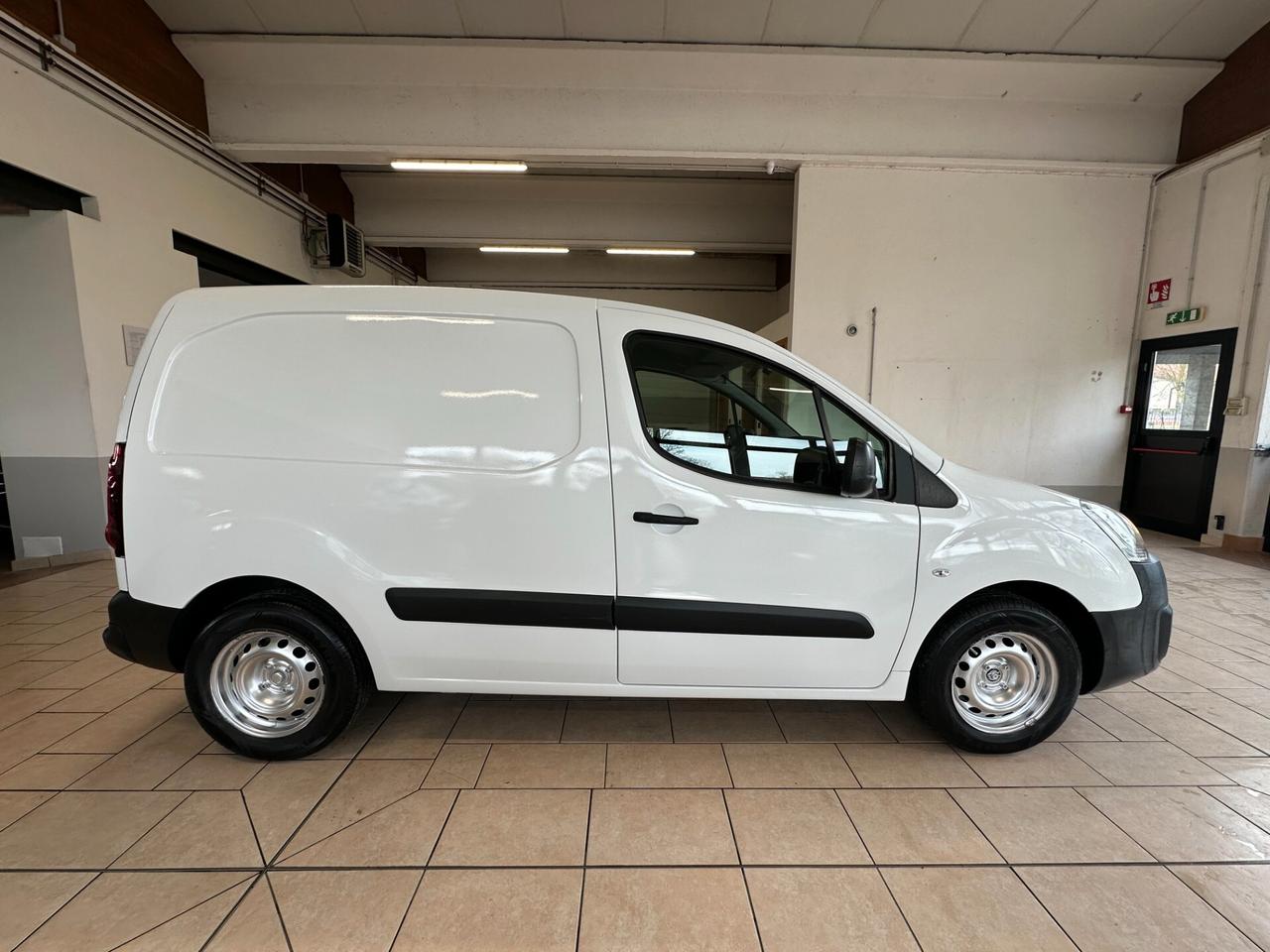 PEUGEOT PARTNER 1.6 BLUEHDI 75CV 2 POSTI