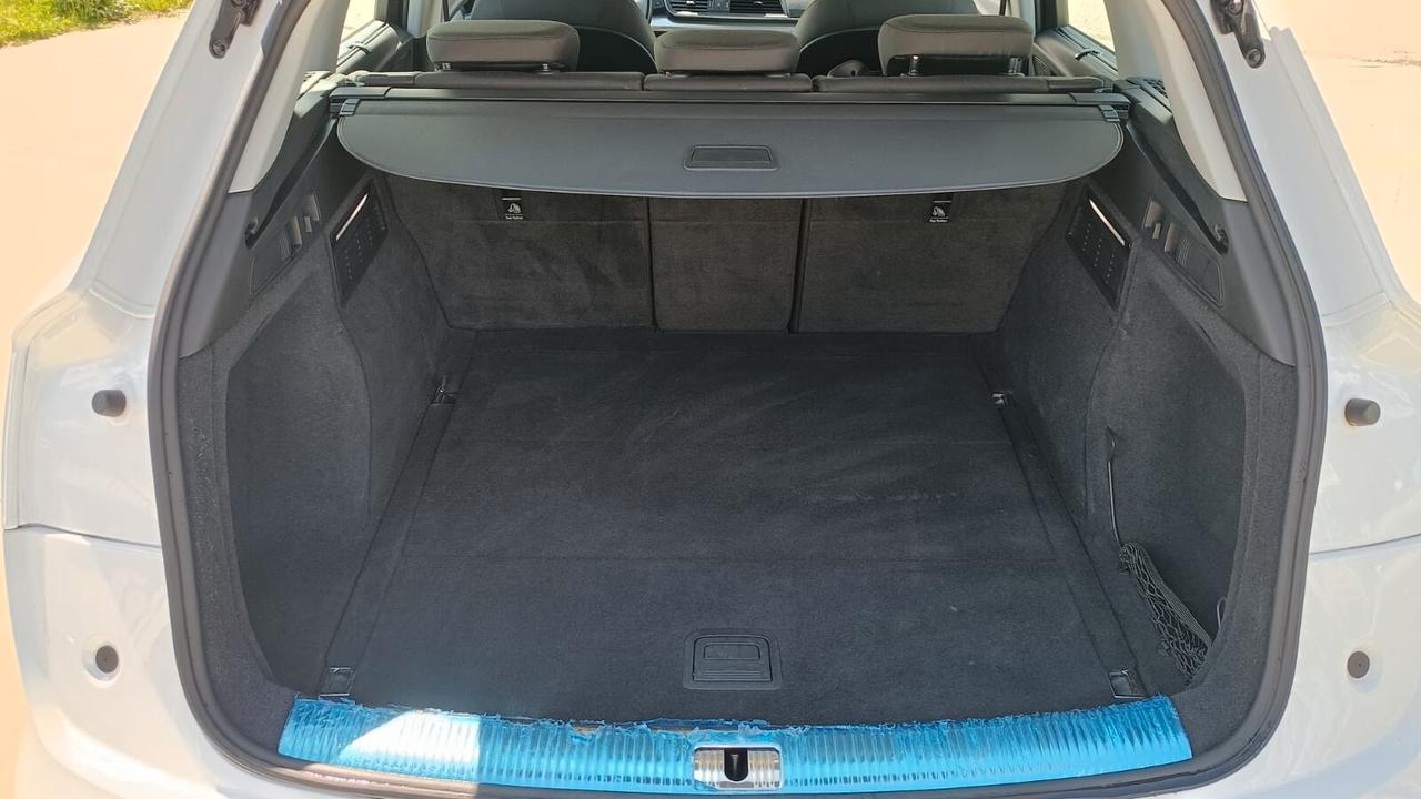 Audi Q5 35 TDI quattro S tronic Business Design