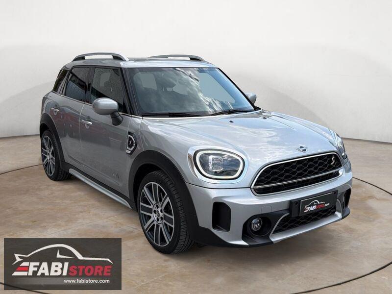 MINI Countryman Cooper SD Automatic ALL4 Yours - LED, Navi, Pelle, Camera ecc