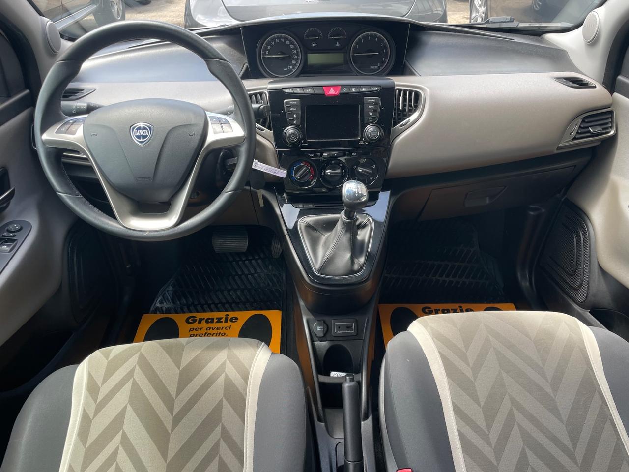 LANCIA YPSILON 900 BENZINA 85 (CV) 2017