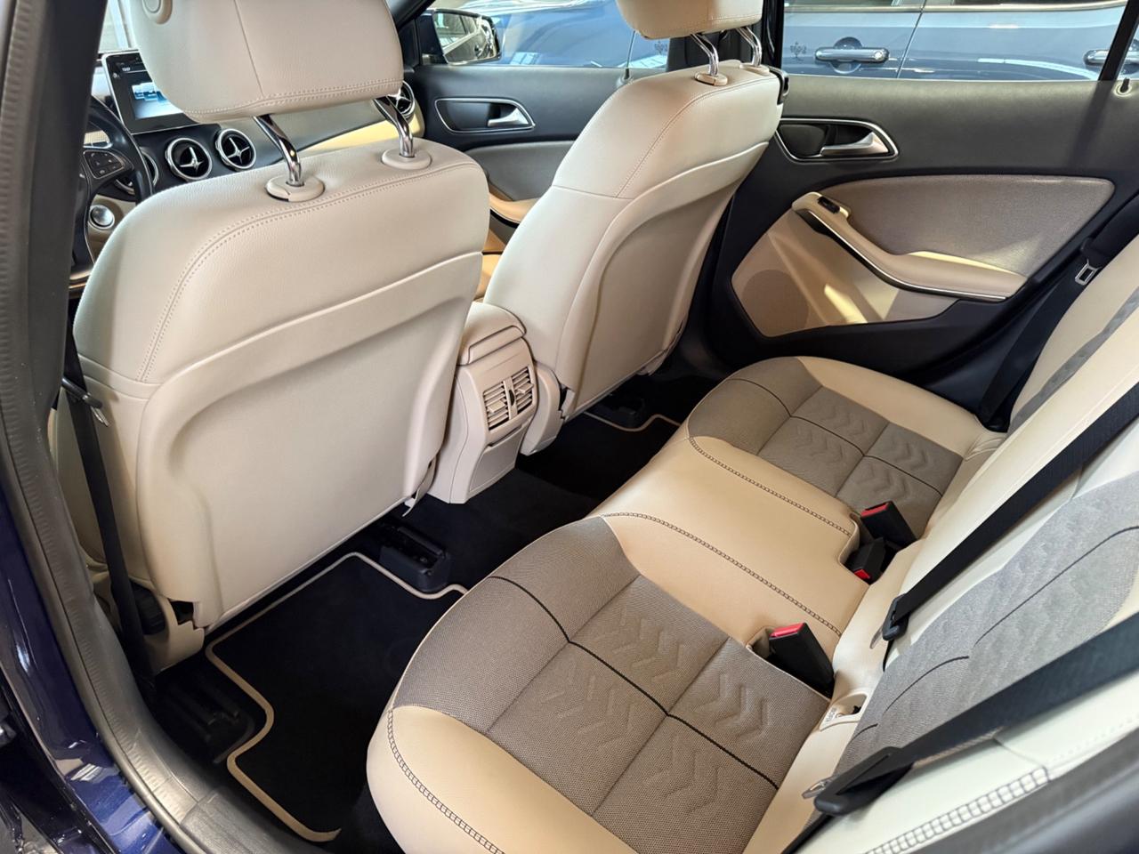 Mercedes-benz GLA 200 d Automatic Sport