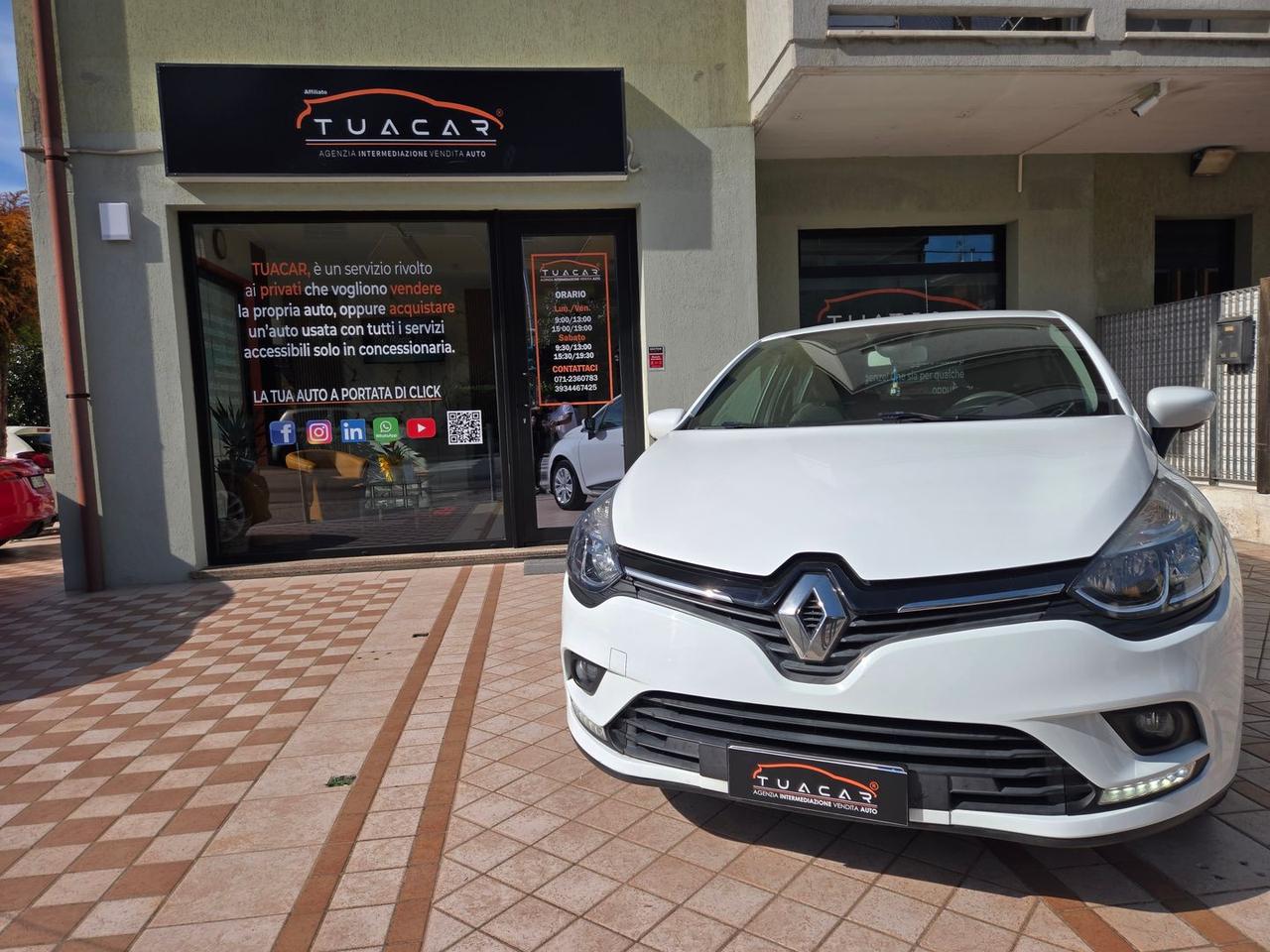 Renault Clio 1.2 16V 75CV Zen #50748