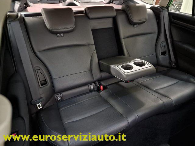 SUBARU OUTBACK 2.0d-S Lineartronic Unlimited