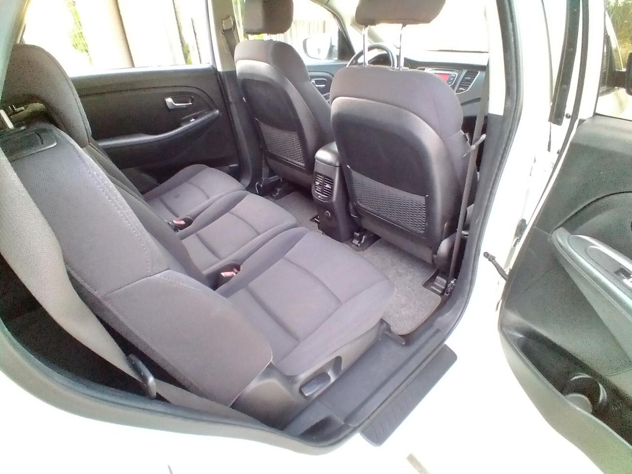 Kia Carens 1.7 CRDi 115 CV Class 7 posti