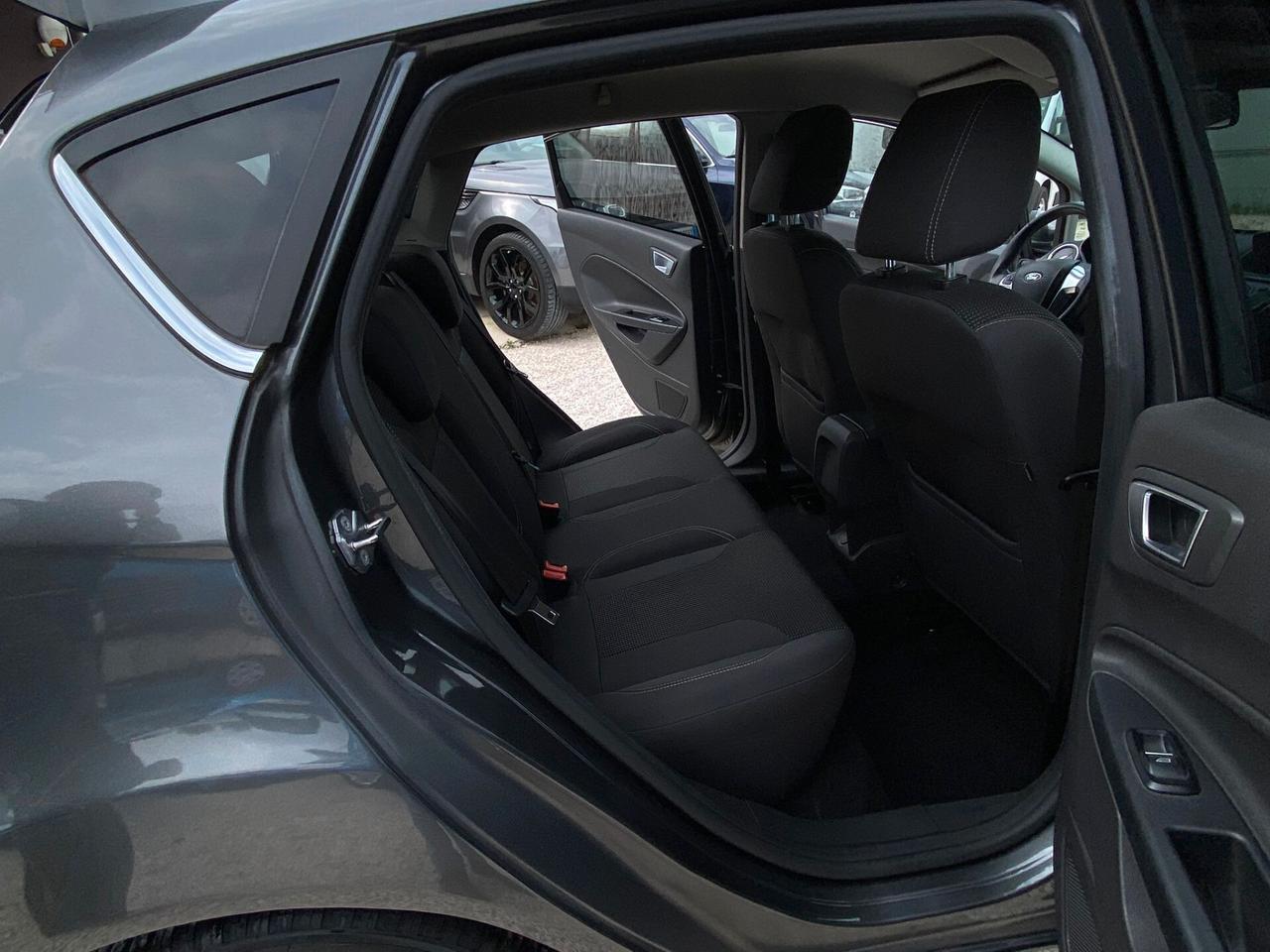 Ford Fiesta 1.5 TDCi 95CV 5 porte Titanium