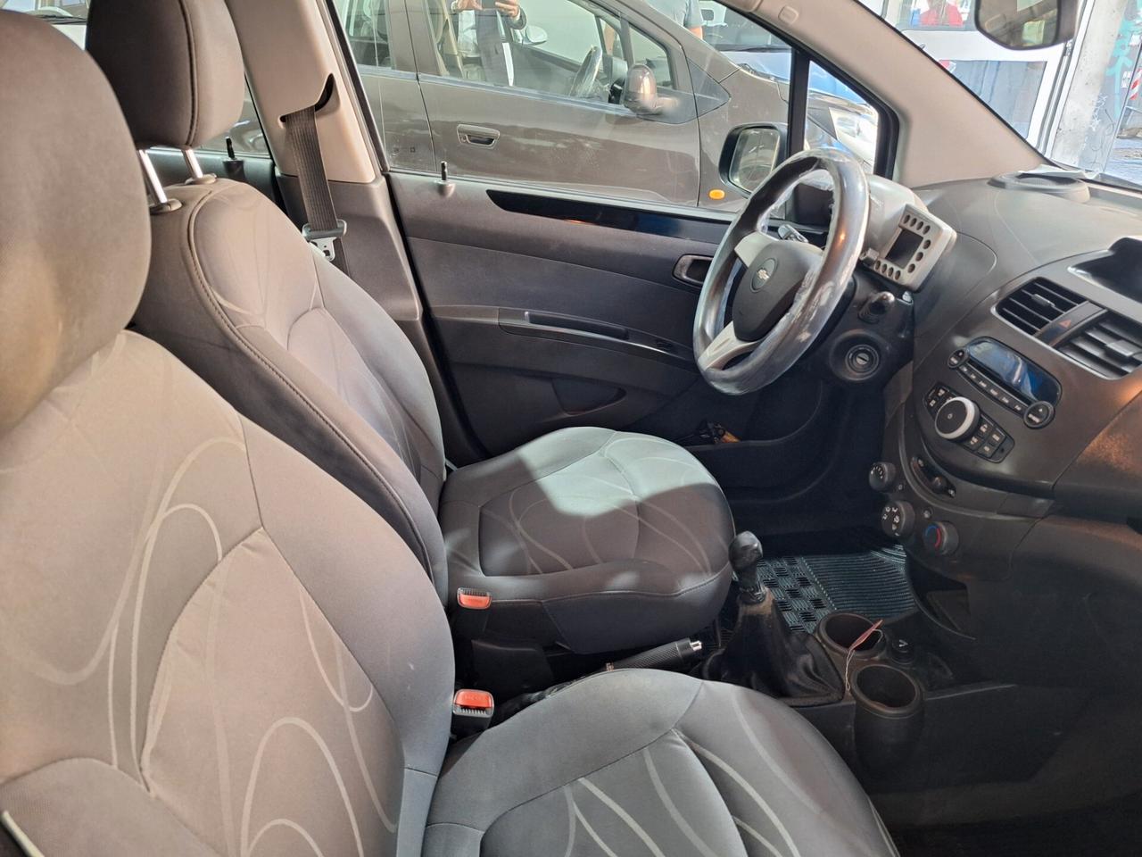 Chevrolet Spark 1.0 GPL Full Option