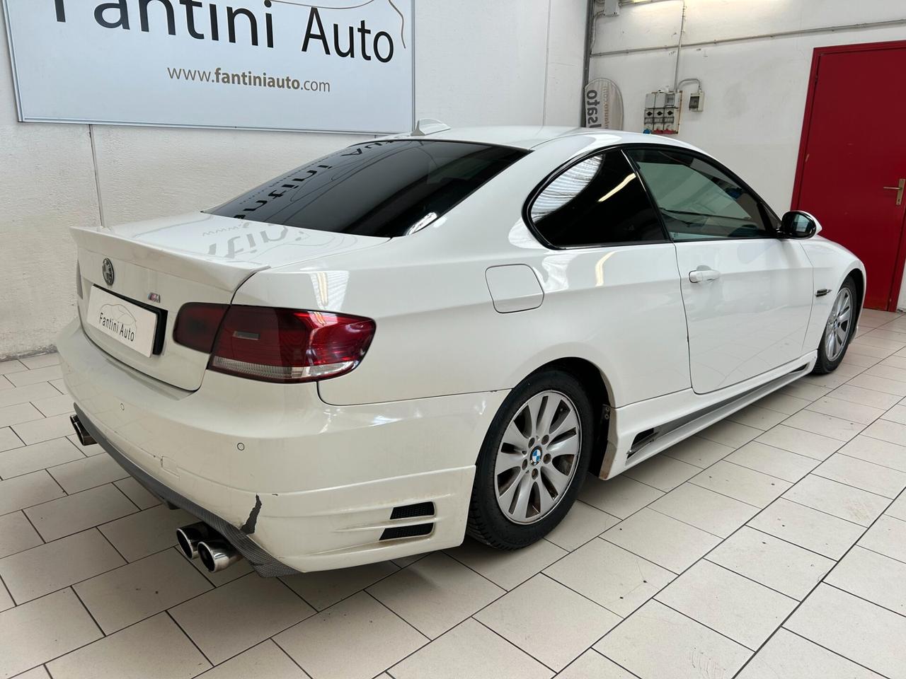 Bmw 320 BMW 320 Coupe Msport 320d 177cv-Dettagli in Bio