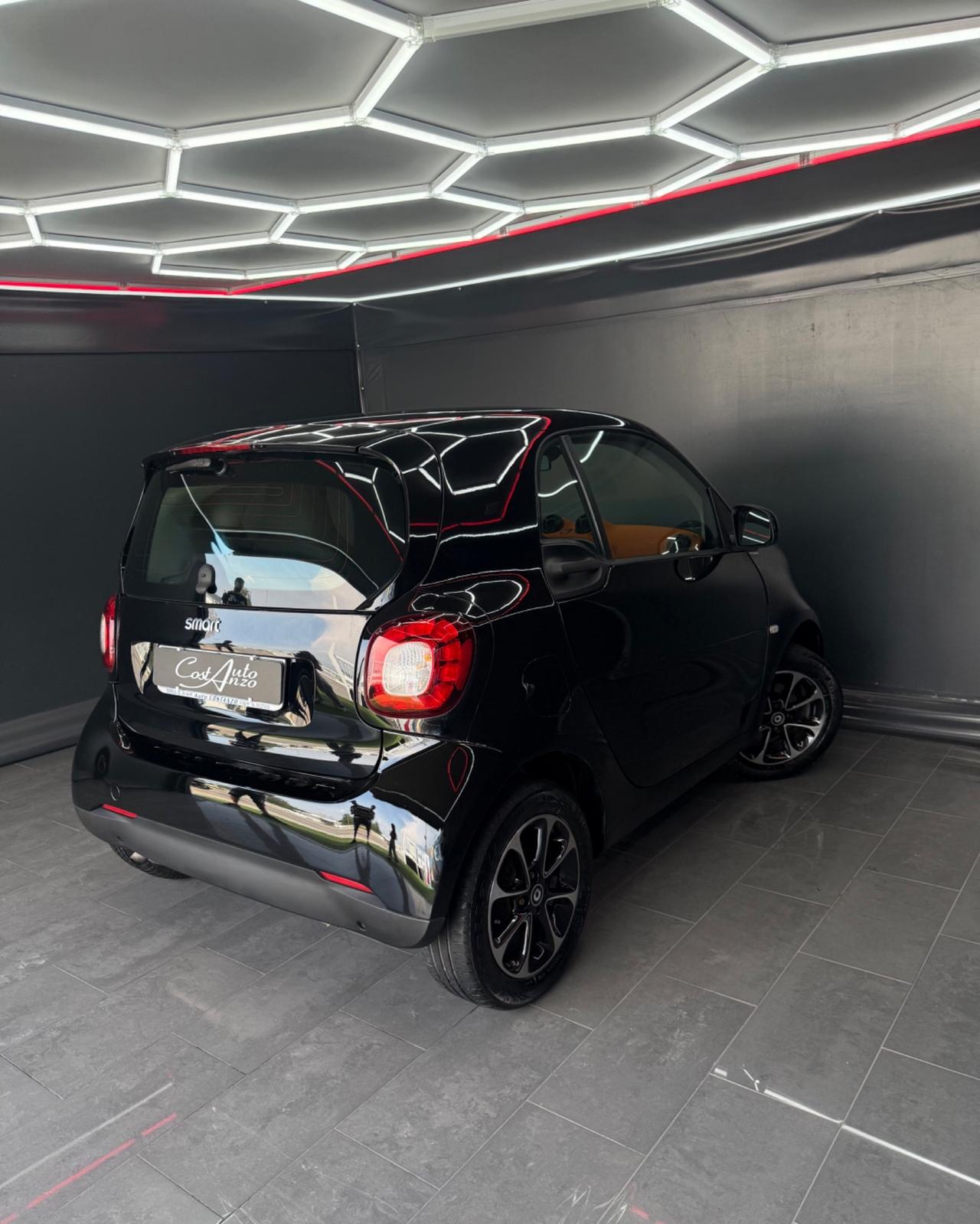 Smart ForTwo 1.0 Benzina 71 Cv 2015