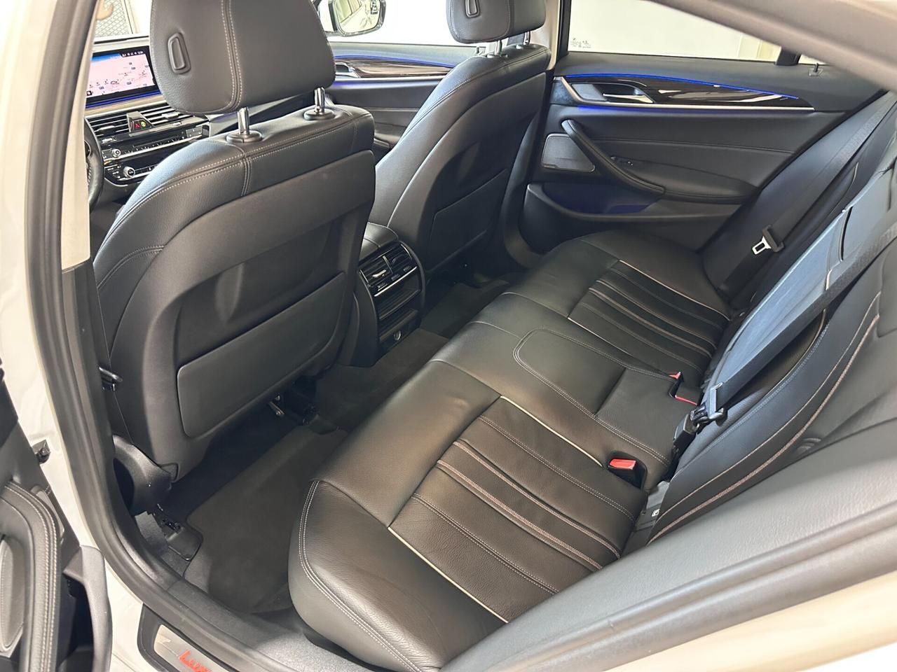 Bmw 530 530d xDrive Luxury - BERLINA - UNICO PROP.