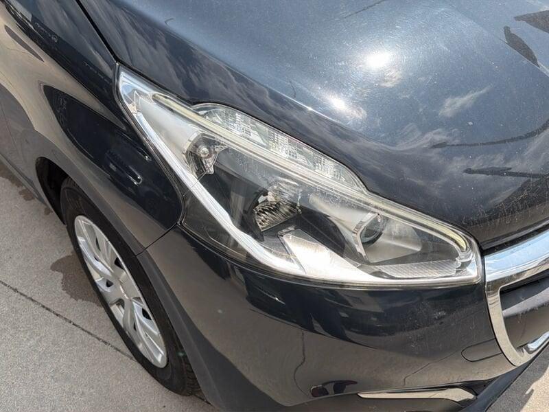 Peugeot 208 I 2015 5p 1.2 puretech Active 68cv my18