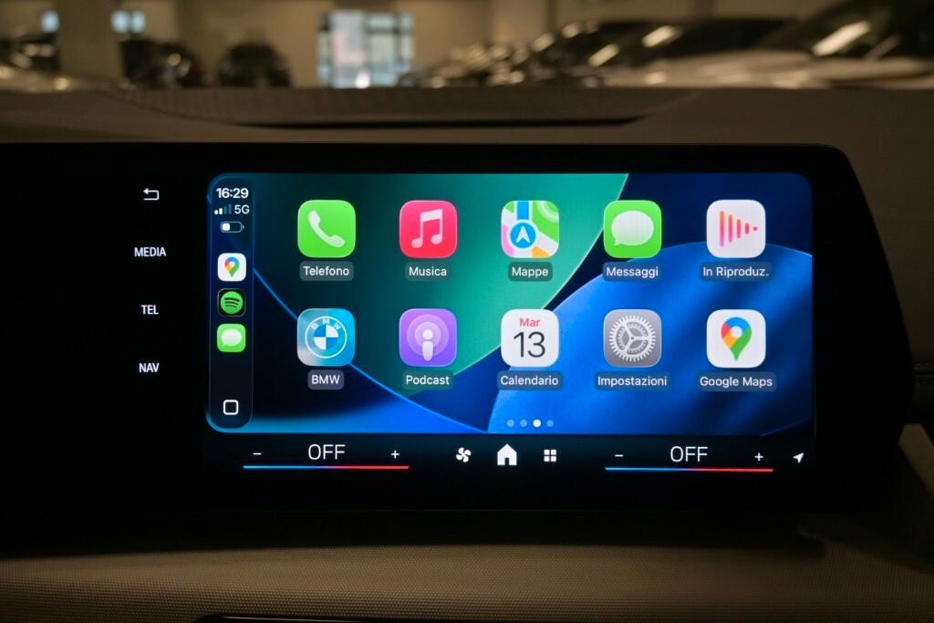 BMW 218D ACTIVE TOURER 136CV STEPTRONIC BUSINESS ( FARI LED - CURVED DISPLAY - AMBIENT LIGHTS - NAVI - MIRROR - PARK ASSISTANT - TELECAMERA POST. )