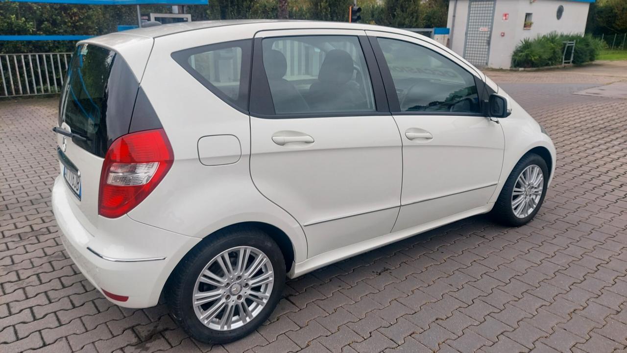 Mercedes-benz A 160