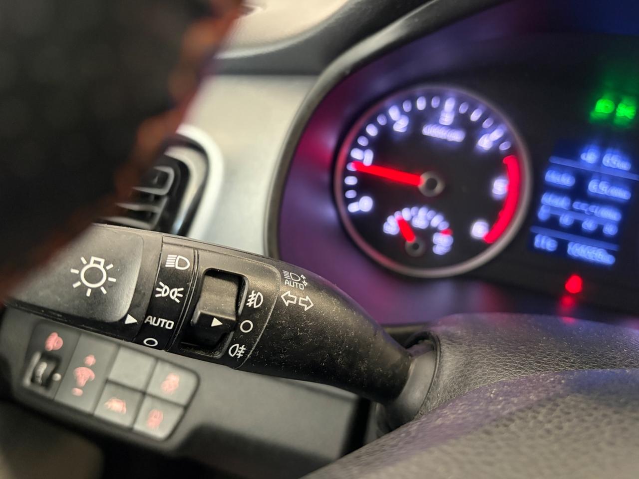 Kia Stonic 1.6 CRDi 110 CV Style Navi Perfetta !