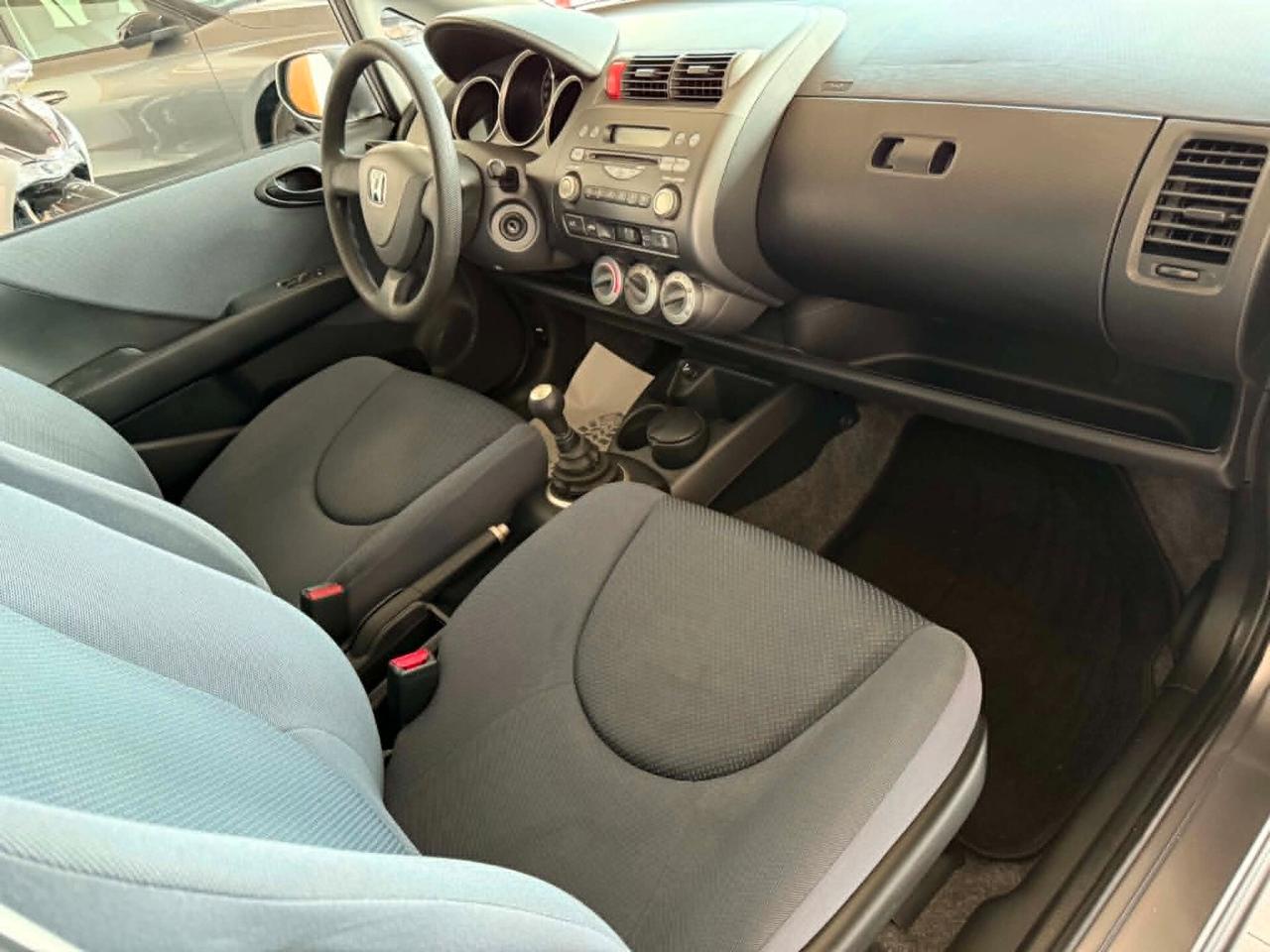 Honda Jazz 1.2 i-DSi 87cv 5 porte Live NEOPATENTATI