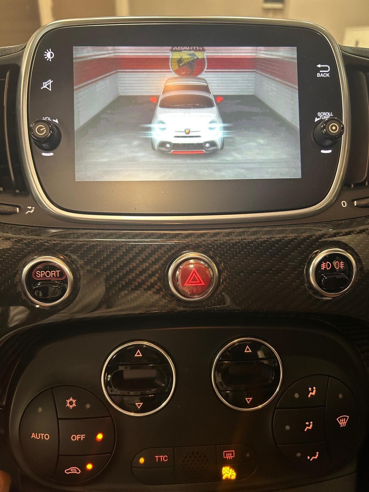 Abarth 595 1.4 Turbo T-Jet 180 CV Competizione