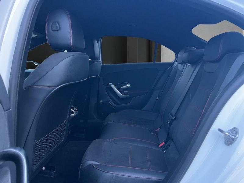 Mercedes-Benz Classe A A 200 d Automatic Premium