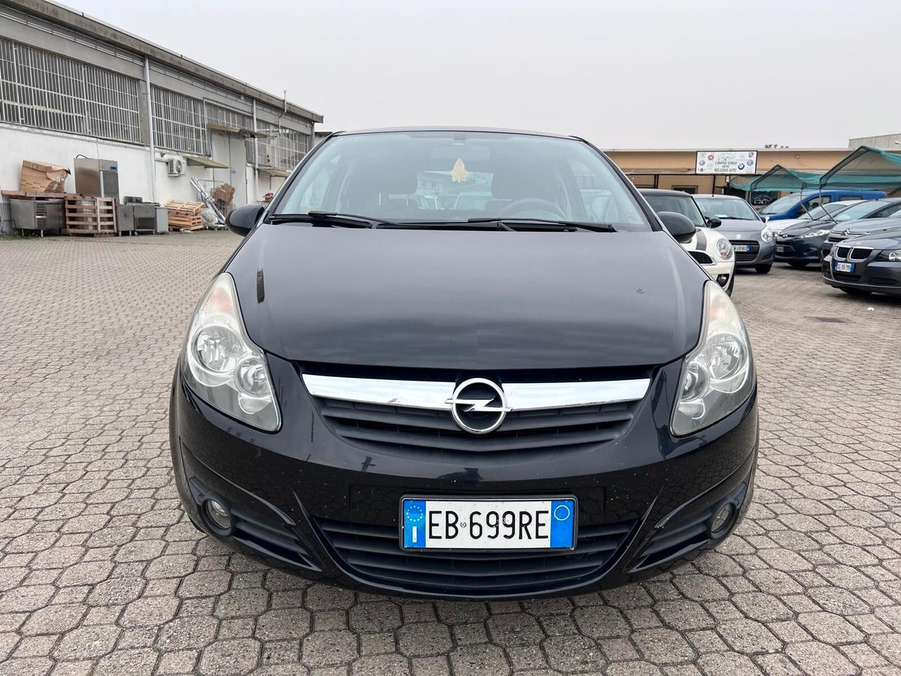 Opel Corsa 1.2 3 porte Sport