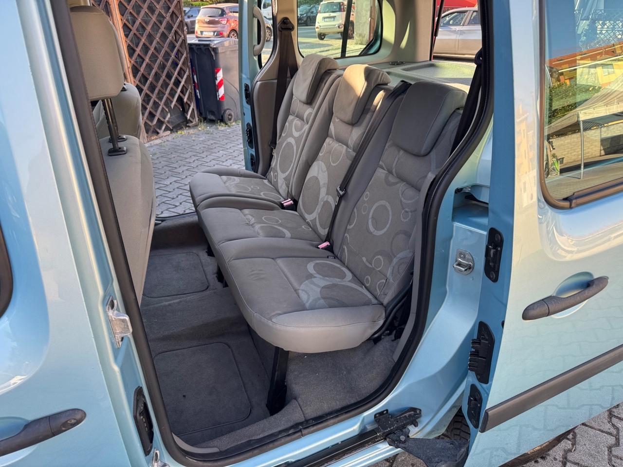 Renault Kangoo 1.5 dCi 105CV 4p. Neopatentato
