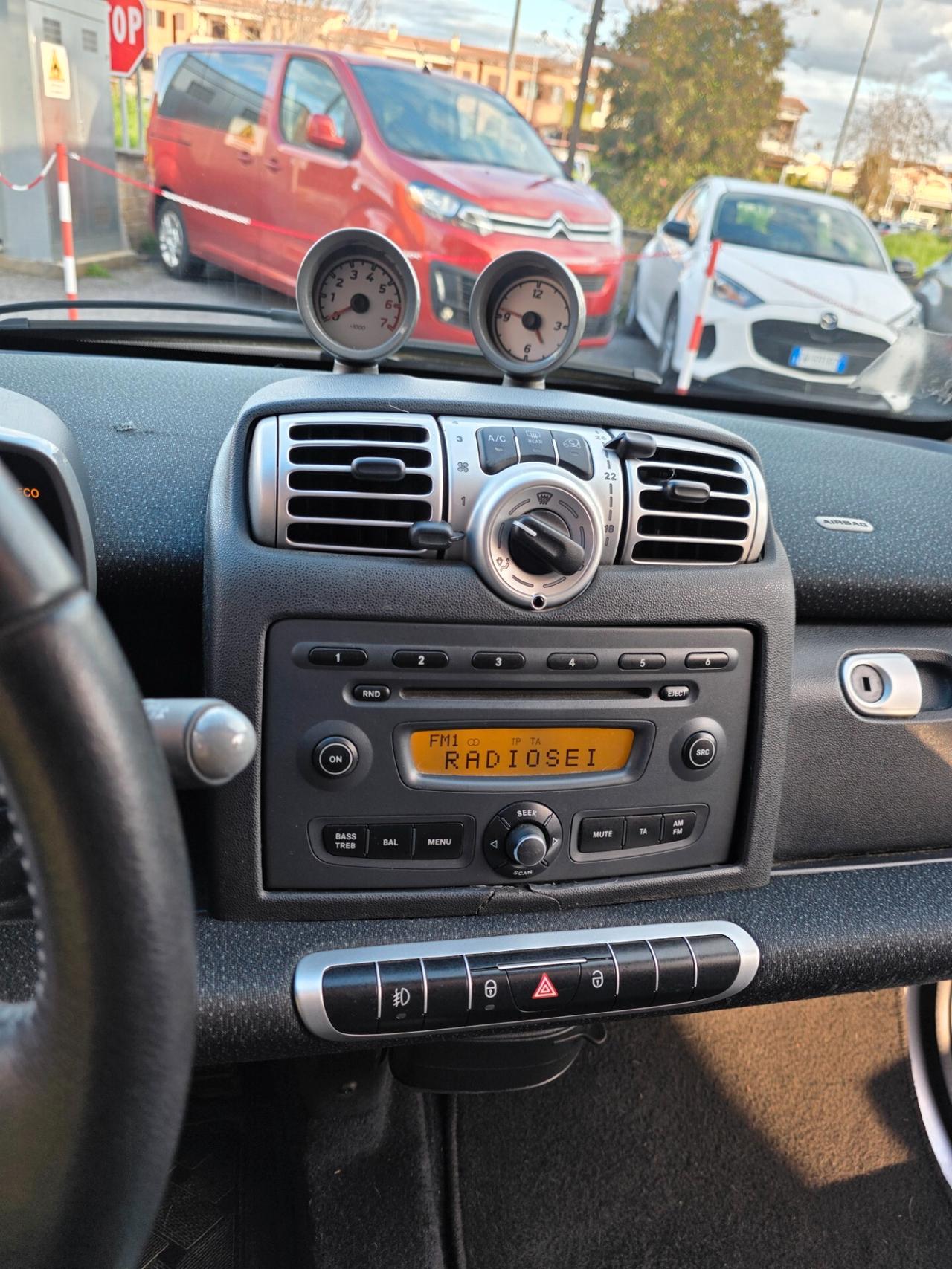 Smart ForTwo 1000 52 kW coupé passion