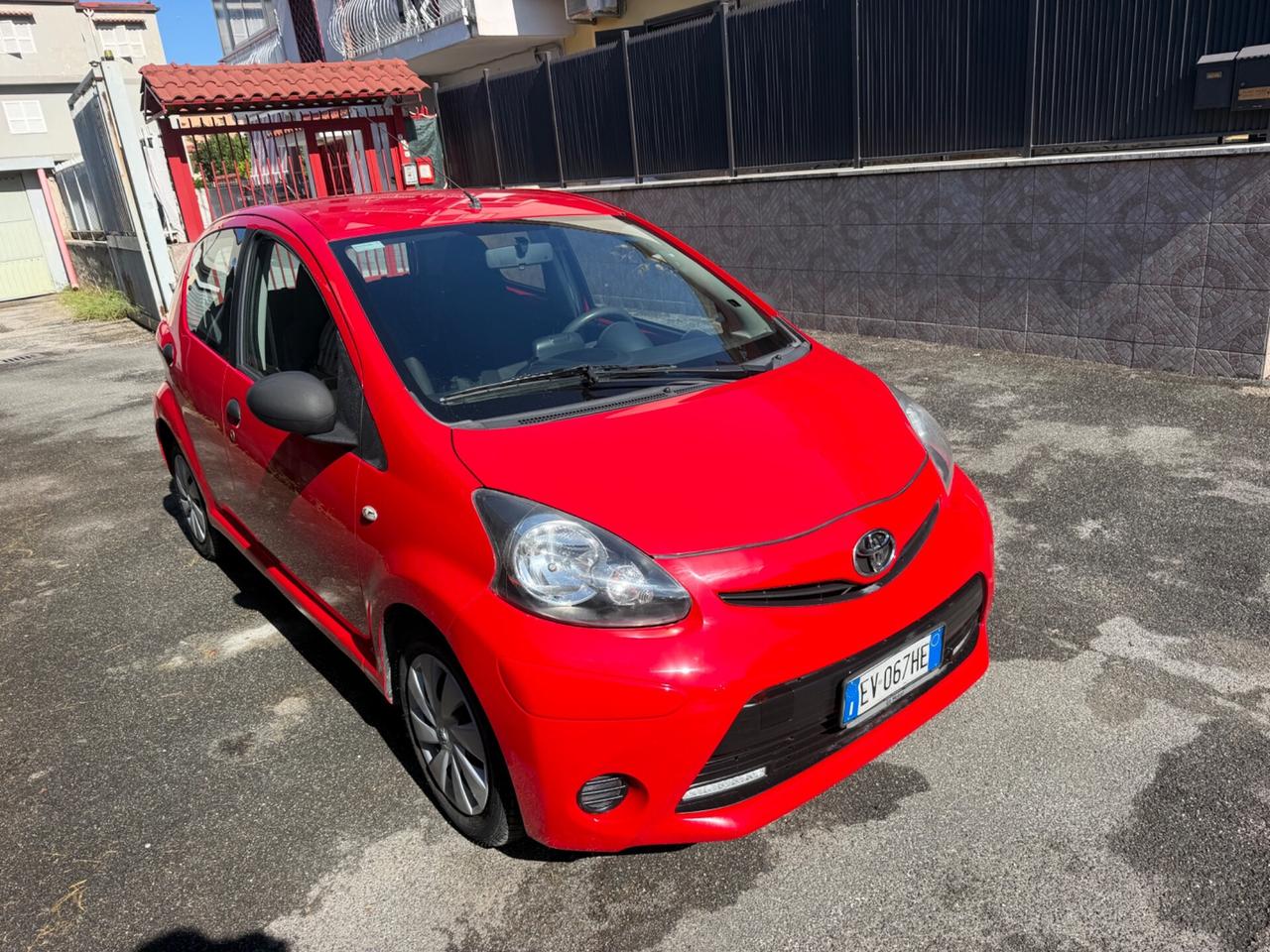 Toyota Aygo 1.0 12V VVT-i 5 porte Active Connect