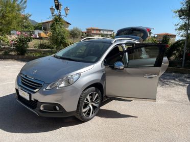 Peugeot 2008 1.6 HDI 120cv Black Matt