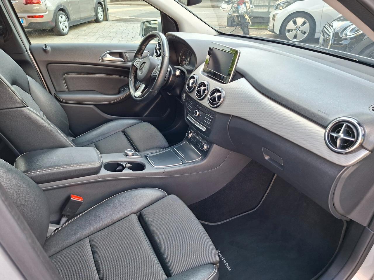 Mercedes-benz B 180 d Automatic Premium