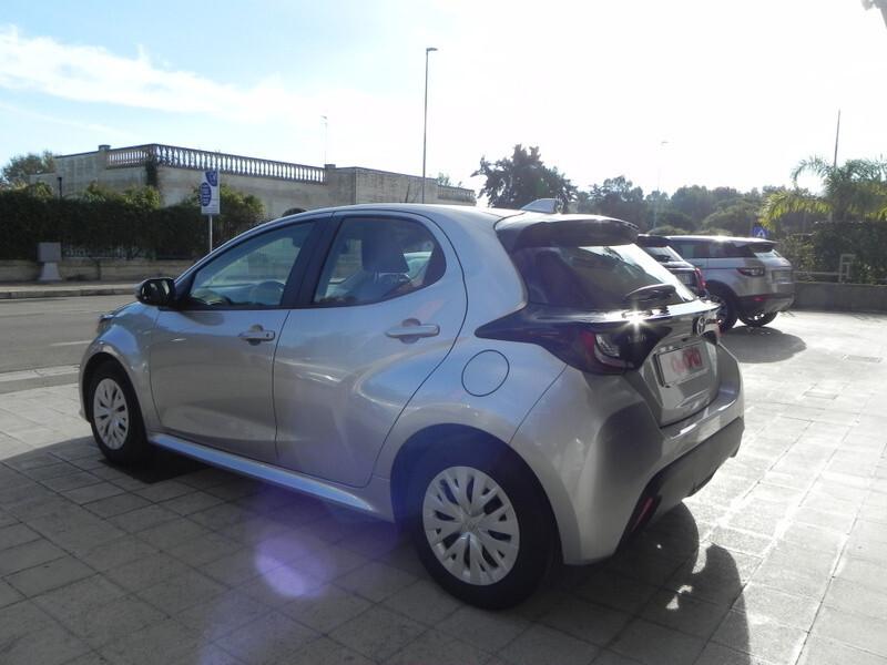 Toyota Yaris 1.5 Hybrid 5 porte Active PACK BUSINESS