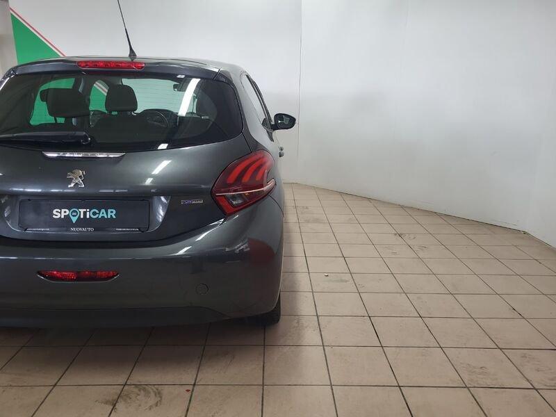Peugeot 208 1.2 12V VTi 82cv Active