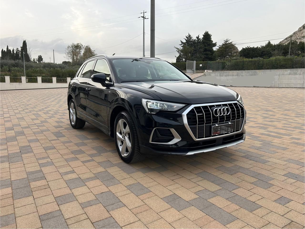 Audi Q3 35 TDI S tronic S line edition