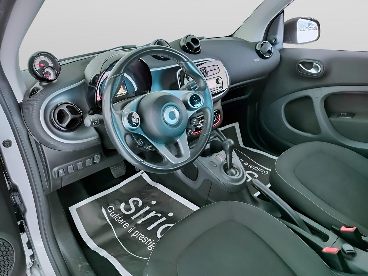 SMART Fortwo III 2015 - Fortwo 1.0 Passion 71cv twinamic my18