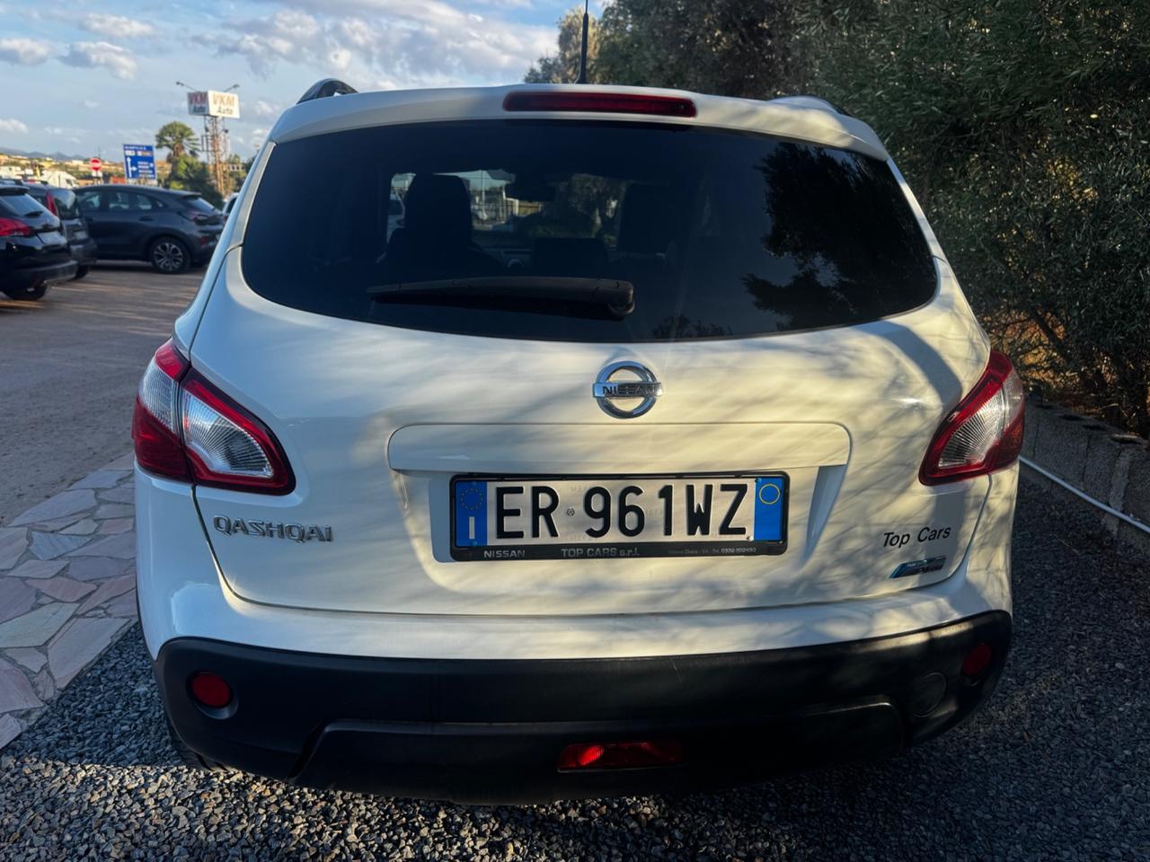 Nissan Qashqai 1.6 dCi DPF 360