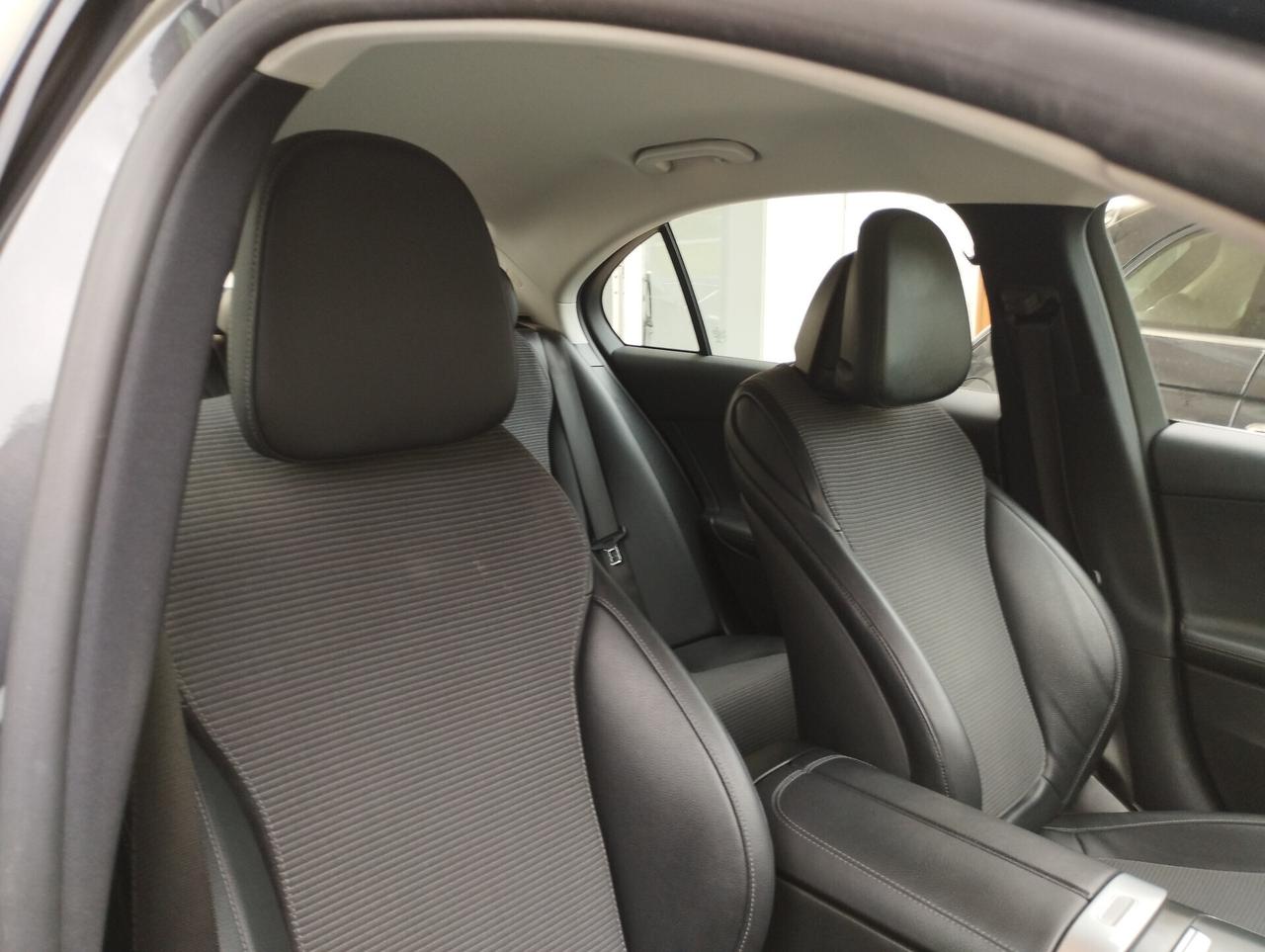 Mercedes-benz C 220 MHEV SPORT PLUS 4 MATIC AUTO