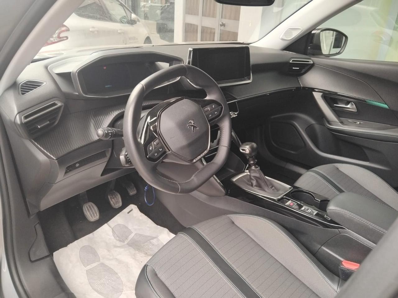 Peugeot 2008 BlueHDi 110 S&S Allure Pack