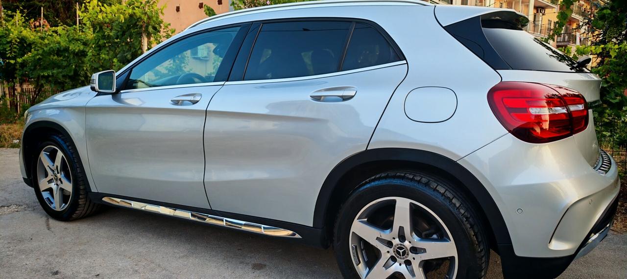 Mercedes-benz GLA 180 d Premium