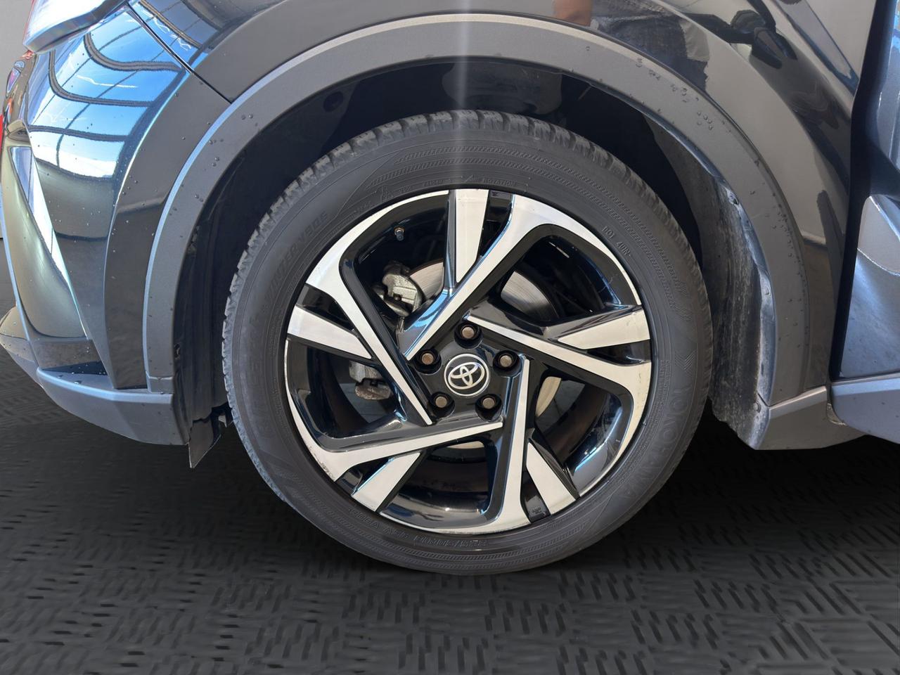 Toyota C-HR 1.8h Trend e-cvt