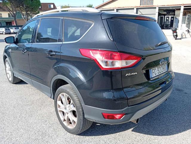 FORD Kuga 2.0 TDCI 150 CV S&S 4WD Powershift Titanium