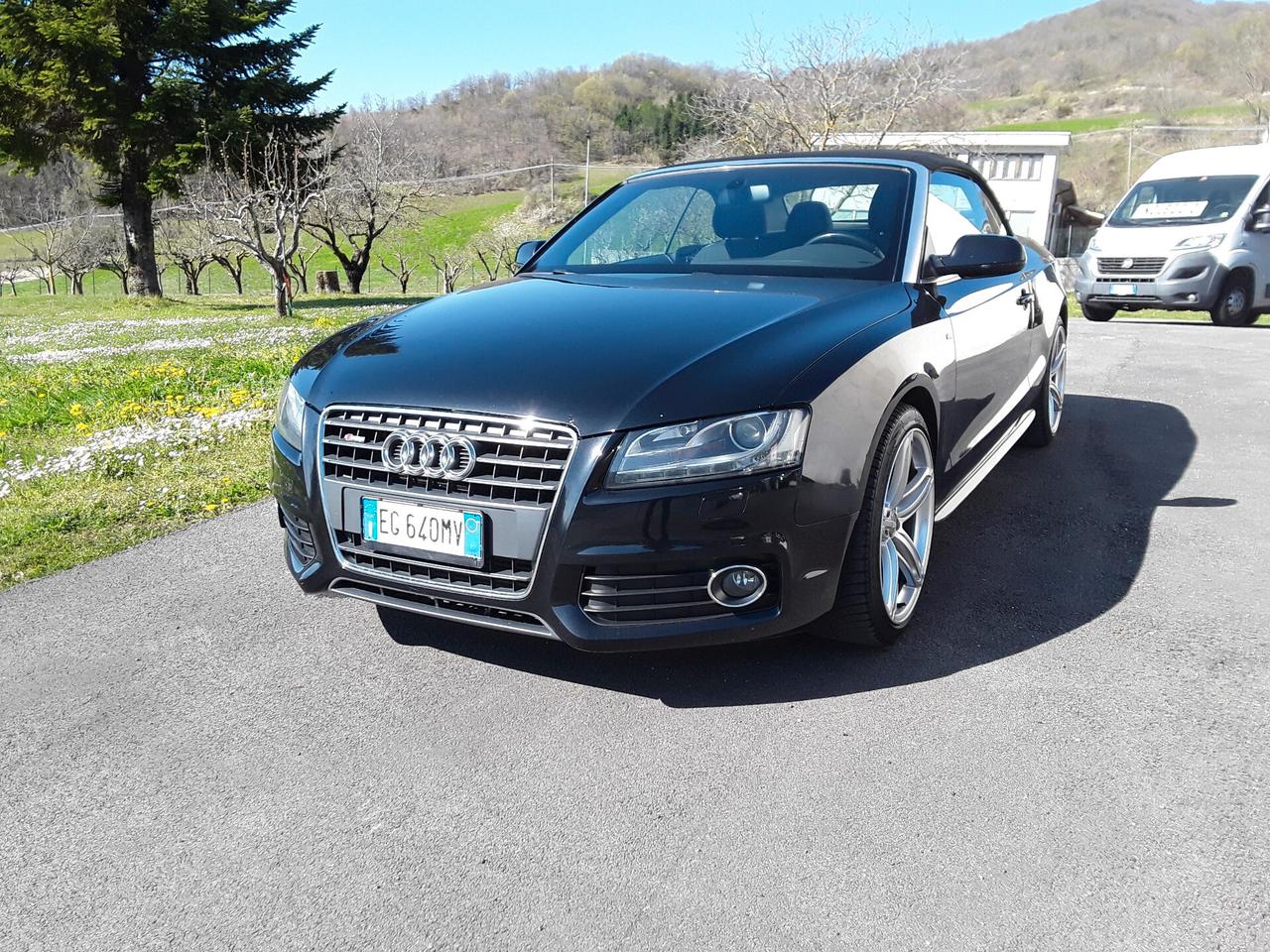 Audi A5 Cabrio 2.0 TDI F.AP. Ambiente