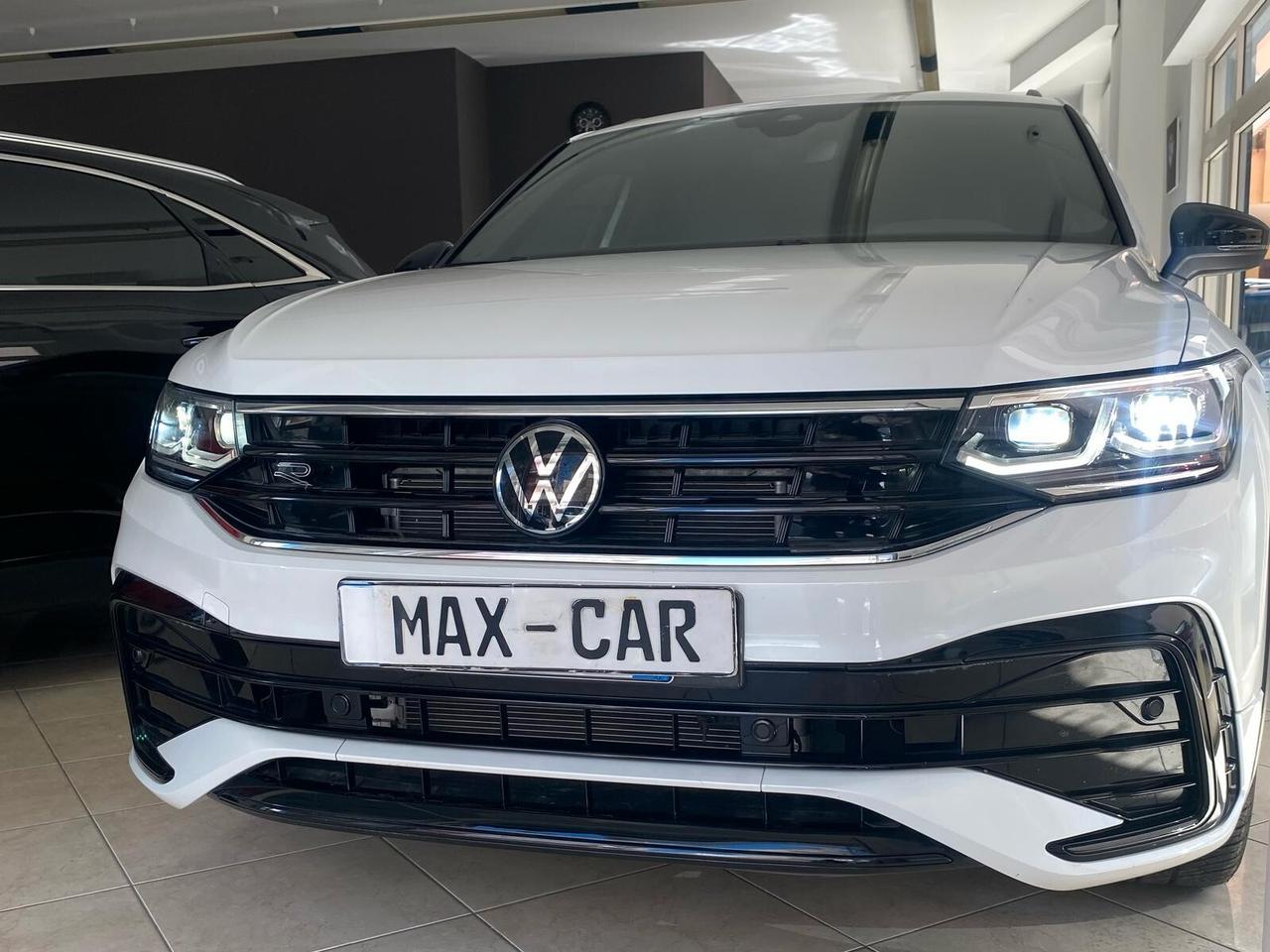 Volkswagen Tiguan 2.0 TDI 200 CV DSG 4MOTION R – IVA inclusa nel prezzo – KM Reali