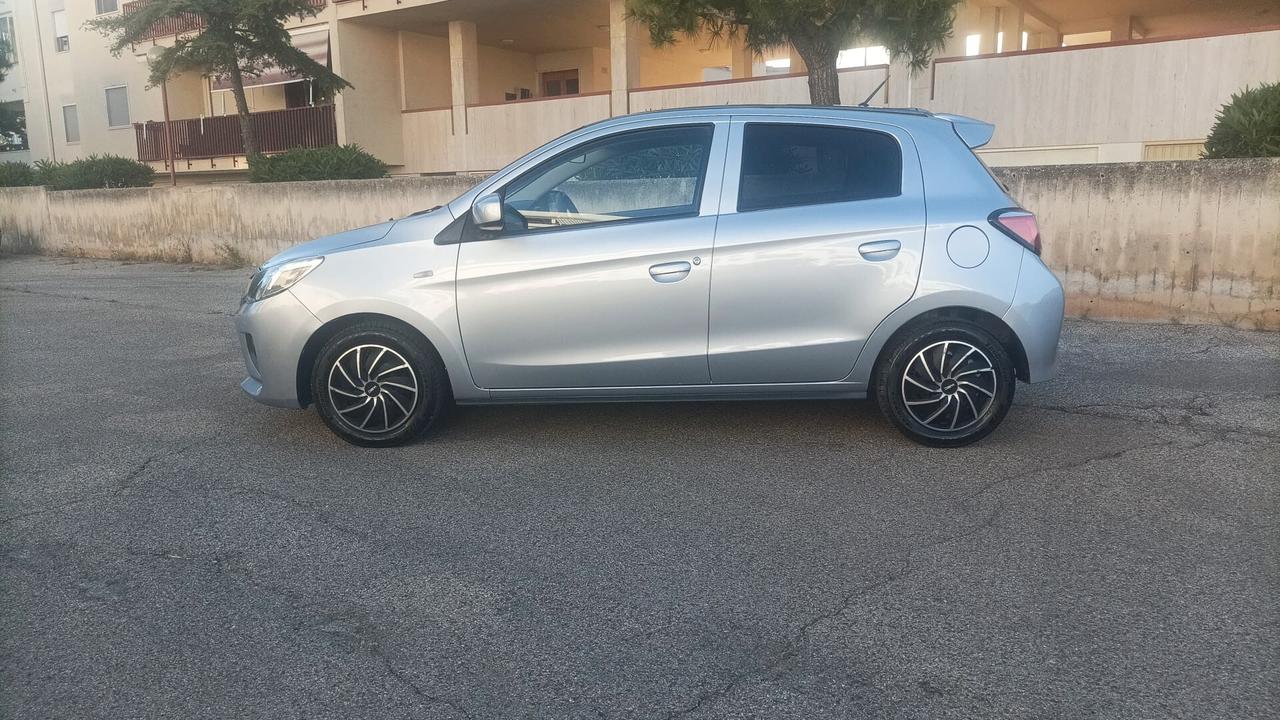 Mitsubishi Space Star 1.2 Intense SDA
