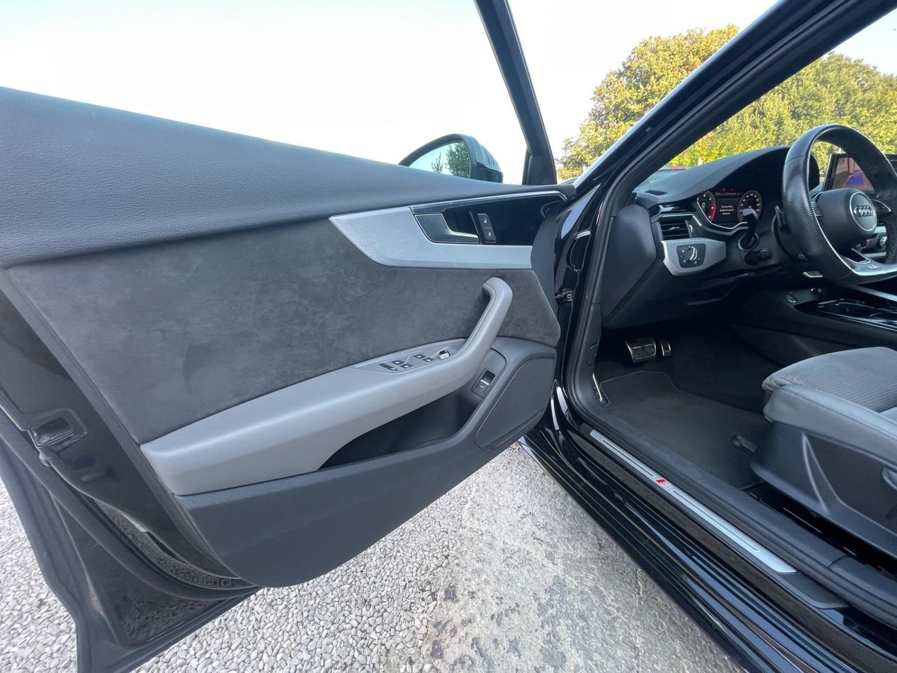 Audi A4 B9.5 Avant S Line S Tronic 2.0 TDI 163cv