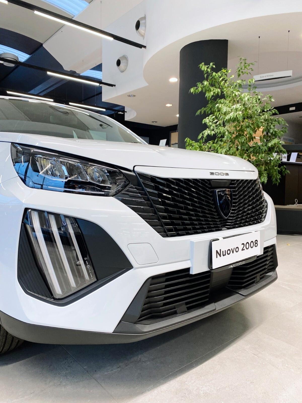 Peugeot 2008 Hybrid 145 e-DCS6 Style