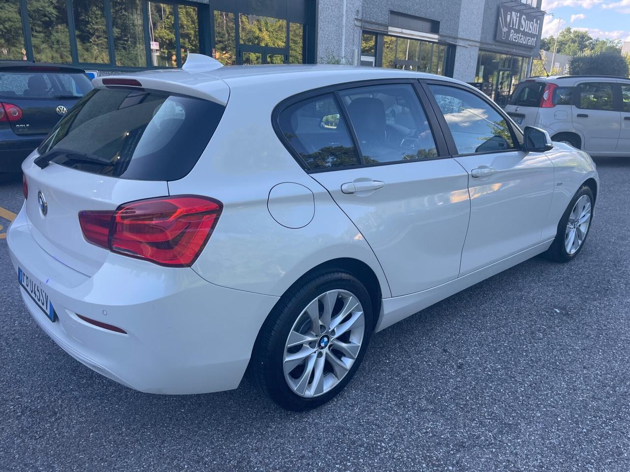 Bmw 116 116d 5p. Urban life*Automatik*Neopatentati*Cerchi*Navi*
