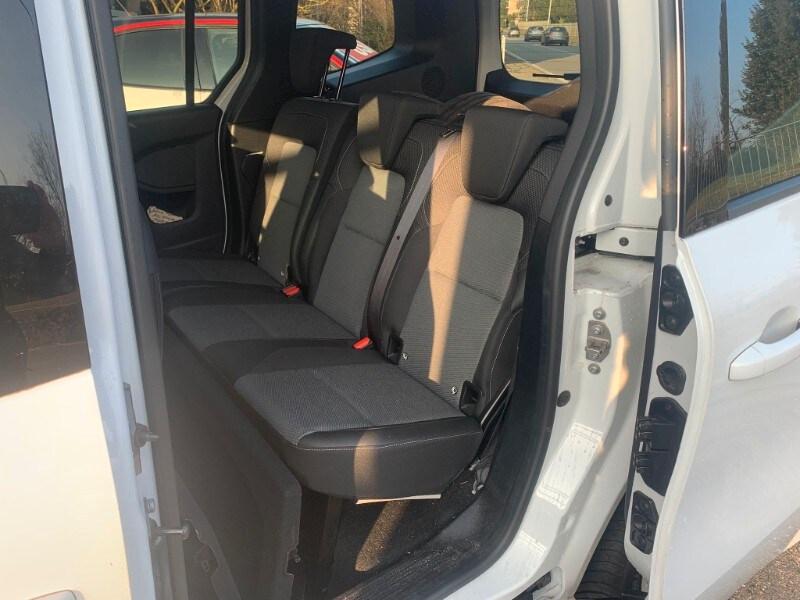 RENAULT Kangoo 4ª serie Kangoo 1.3 TCe 130 CV ...