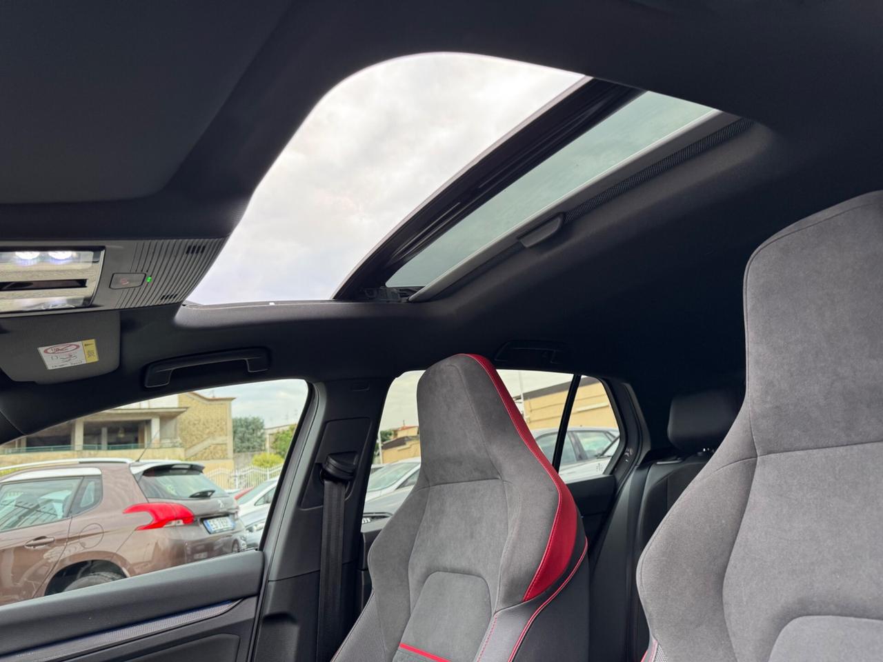 Volkswagen Golf GTI 2.0 300CV CLUB SPORT TETTO COCKPIT HARMAN KARDON