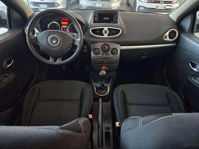 Renault Clio Clio III 2009 5p 1.5 dci Dynamique 75cv