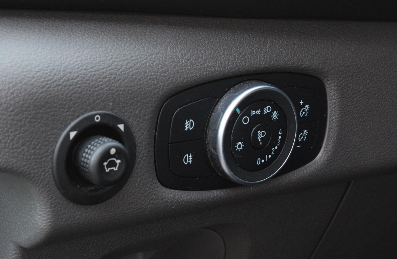 Ford Transit 310 2.0TDCi EcoBlue 130CV PM-TM Trend