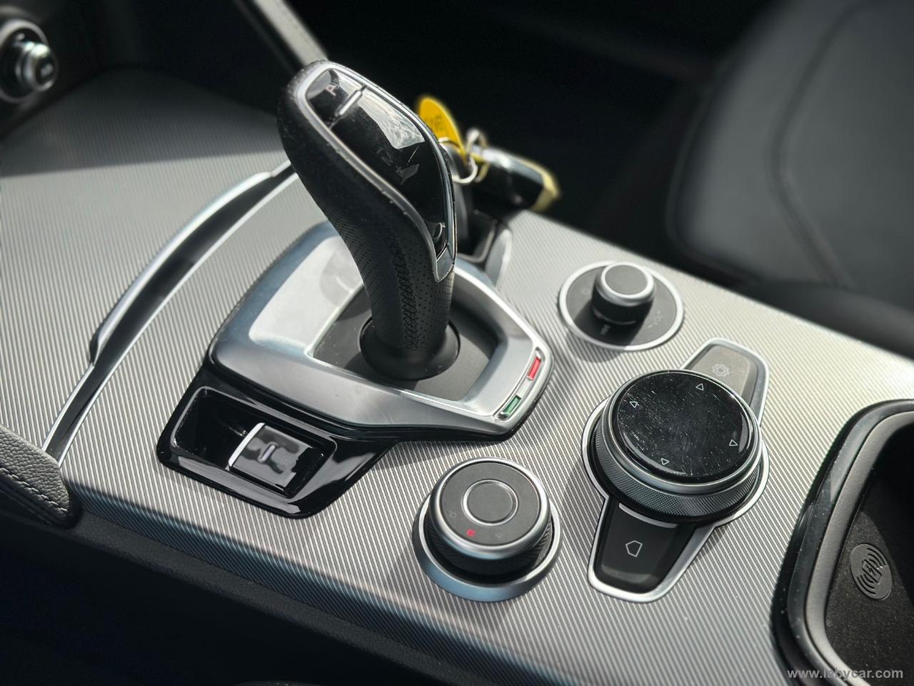 ALFA ROMEO Stelvio 2.2 T.diesel 210CV AT8 Q4 Veloce
