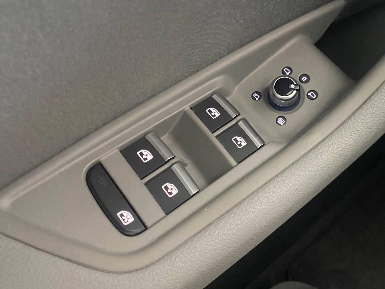 AUDI A4 35 AVANT 2.0 TDI 150CV S-TRONIC MOD. BUSINESS